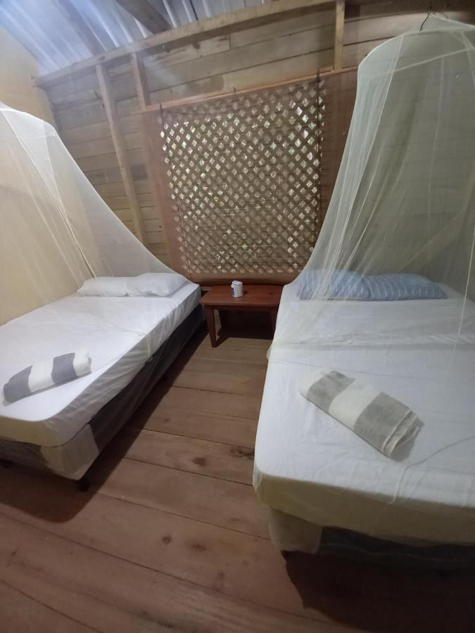 Casa Manati Hotel Lívingston Екстериор снимка